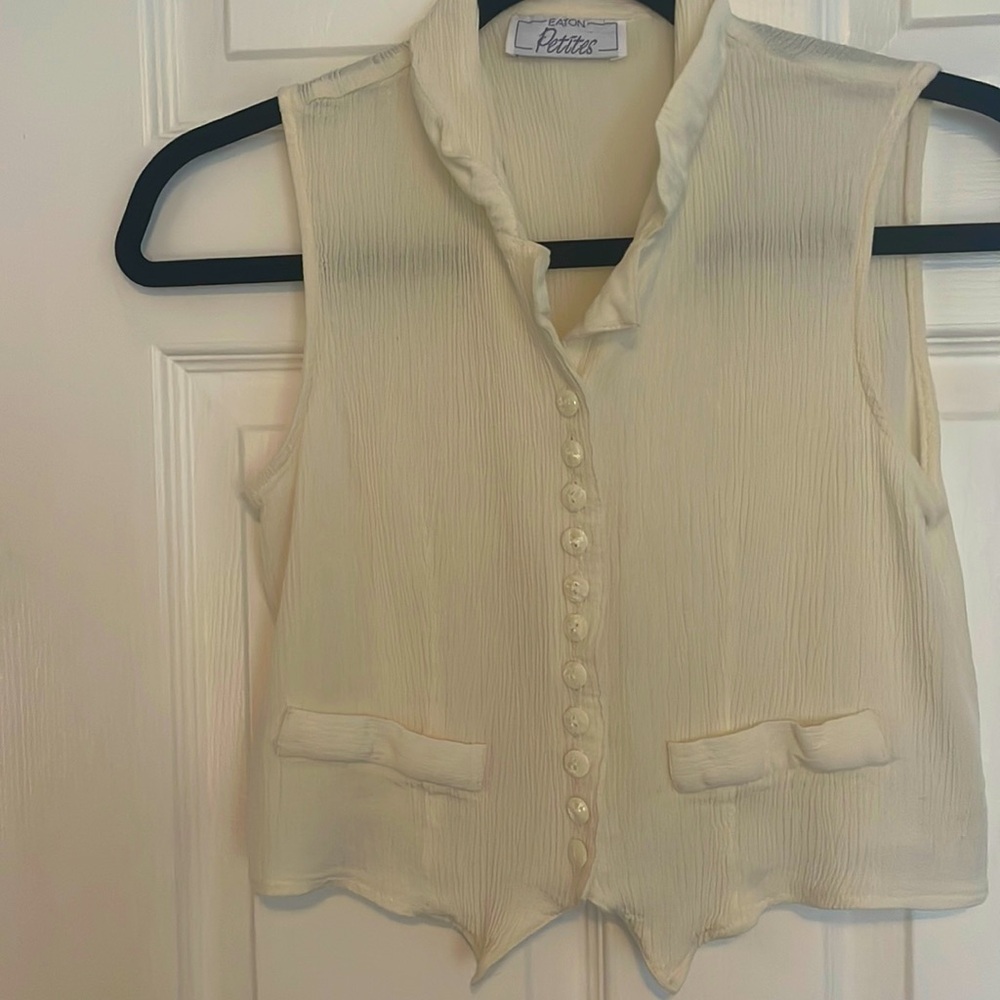 VINTAGE BUTTON DOWN CROP TANK TOP